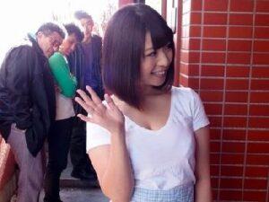 寝取られ実話を完全再現→町内会のクソ親父たちに心まで寝取られた巨大乳妻！巨乳人妻乱交尾上若葉の無料エロ動画