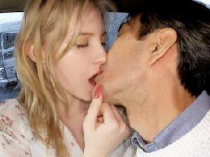 金髪デカパイの北欧きれいなお姉さんとイチャイチゃ温泉旅行で何度も何度も中出し！巨乳ハメ撮りの無料エロ動画