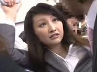 プリプリ尻お姉さんが声を出せずにそのまま痴漢レイプで凌辱！水嶋あずみの無料エロ動画