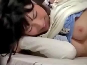 生徒の家族が居ない間に凌辱されちゃう家庭教師！巨乳レイプの無料エロ動画