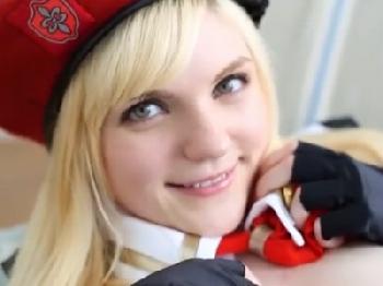 神レベルな白人コスプレイヤーとパコ！童顔童顔のくせに赤パンツで挑発してくるドすけべ！美少女痴女ロリの無料エロ動画