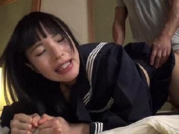 学級委員の品行方正な黒髪美形少女の正体はフアックでしか自分を満たせない援●女子でした…！美少女中出しフェラ顔射女子校生3Pの...