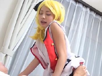 スレンダー美形お姉さんがコスプレ性行為で淫らに気持ち良さげにおしりを振る!!膣内で直接射精された子種がヴァギナからド童顔！中...