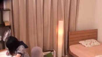 生徒の成長しすぎた巨大乳房が気になりすぎて辛抱できず凌辱する家庭教師！巨乳中出し女子校生の無料エロ動画